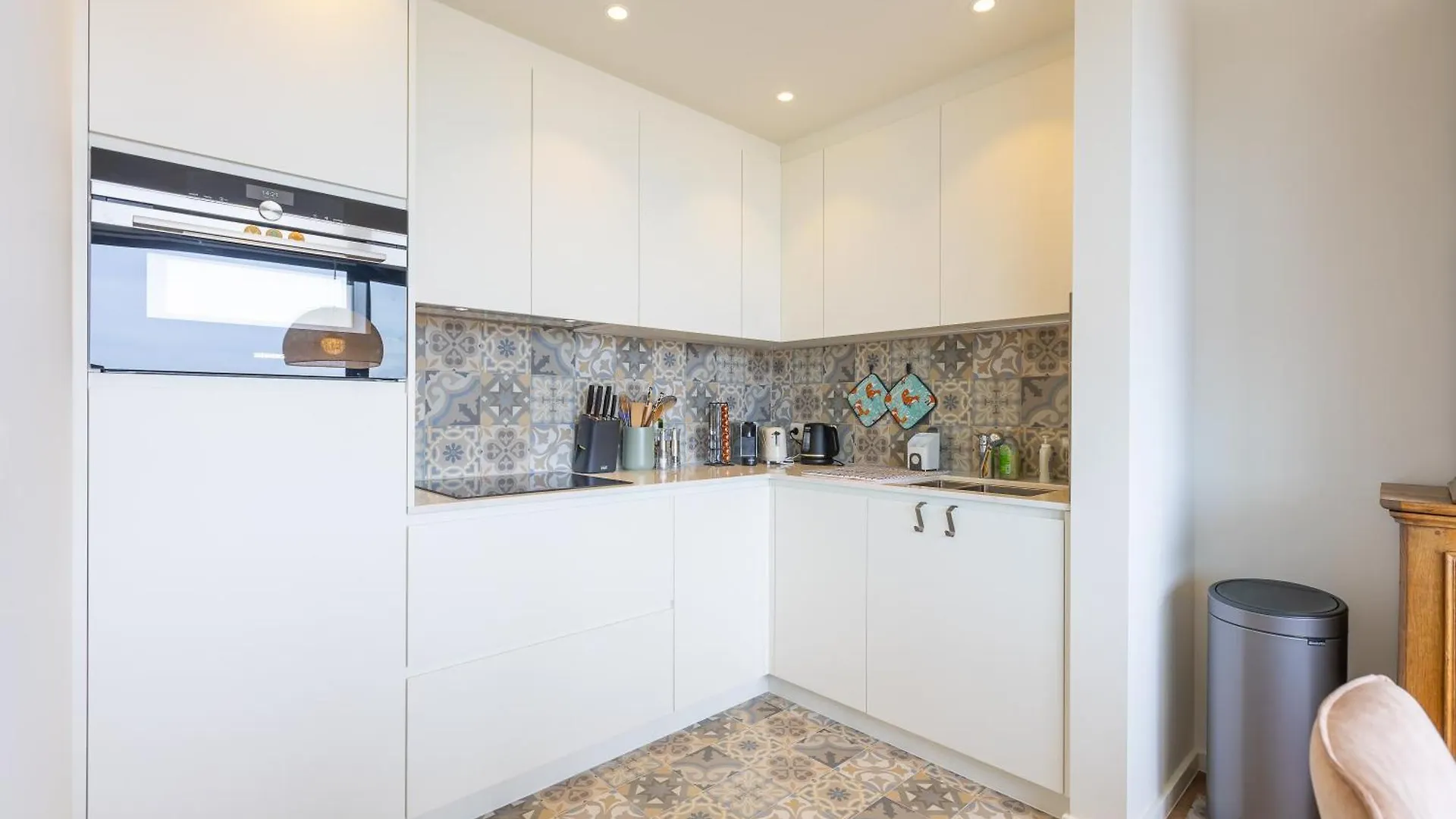 Apartment Royal Palace 3 00-04 Ostend